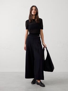 NWT Banana Republic Wide-Leg Pleated Black Pants, Size 12